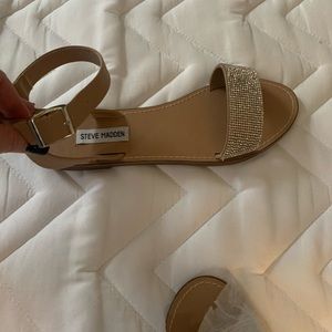 Steve Madden sandals (brand new)